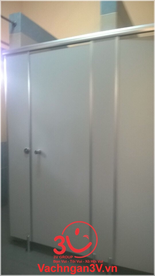 vách ngăn Compact HPL