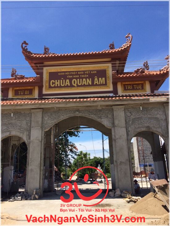 thi công vách ngăn HPL