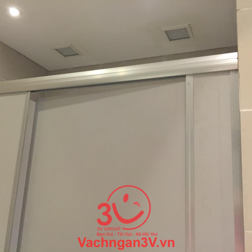 Vách ngăn Compact